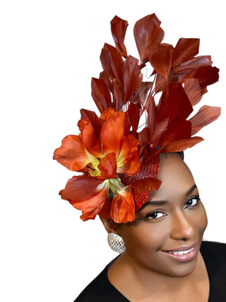 What Are Fascinator Hats?
